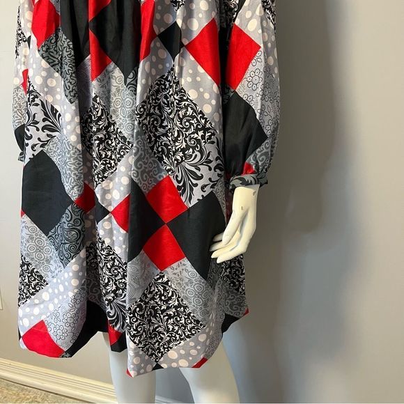 Hand Crafted Quilted Patchwork Printed Dress Grey, Red and White One size - Picture 7 of 16